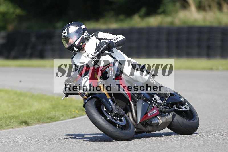 /44 09.08.2025 Plüss Moto Sport ADR/Freies Fahren/12
